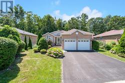157 EMMS DRIVE Barrie, ON L4N 9N8