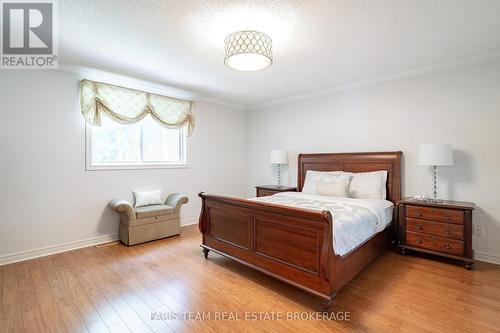 157 Emms Drive, Barrie, ON - Indoor Photo Showing Bedroom