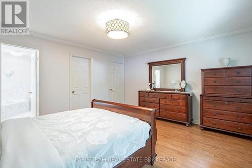 157 Emms Drive, Barrie, ON - Indoor Photo Showing Bedroom