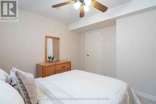 157 Emms Drive, Barrie, ON - Indoor Photo Showing Bedroom