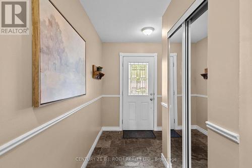 10 Andrea Crescent, Orillia, ON - Indoor Photo Showing Other Room