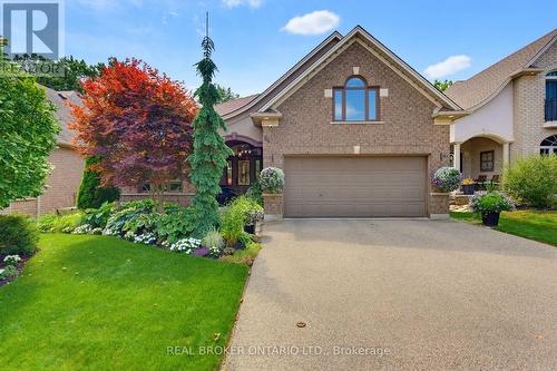 64 CARMICHAEL CRESCENT  Brantford, ON N3R 8A9