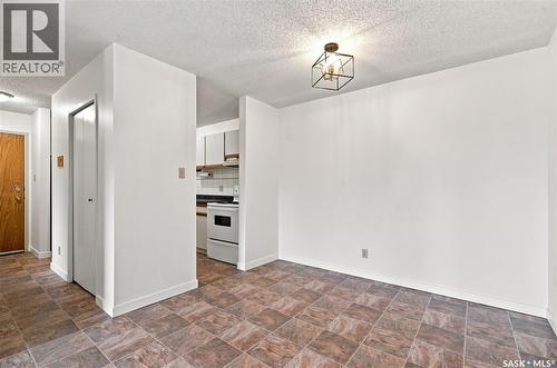 302 345 Kingsmere Boulevard, Saskatoon, SK - Indoor