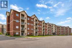 1888 WESTVIEW PARK Unit# 316 Lasalle, ON N9H 0M1