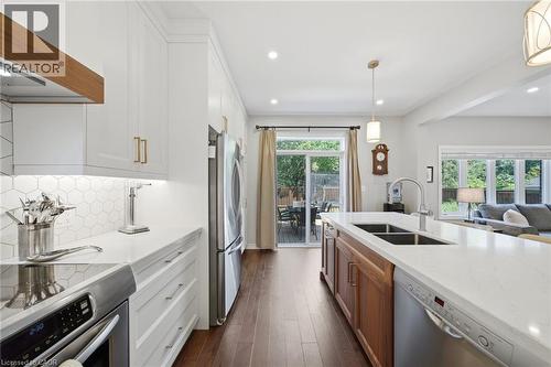 401 Valridge Drive, Ancaster, ON - Indoor Photo Showing Kitchen With Double Sink With Upgraded Kitchen