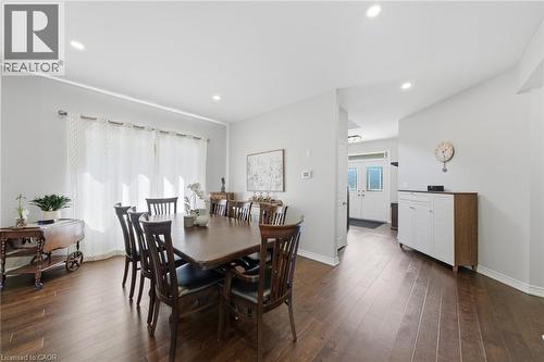 401 Valridge Drive, Ancaster, ON - Indoor Photo Showing Dining Room