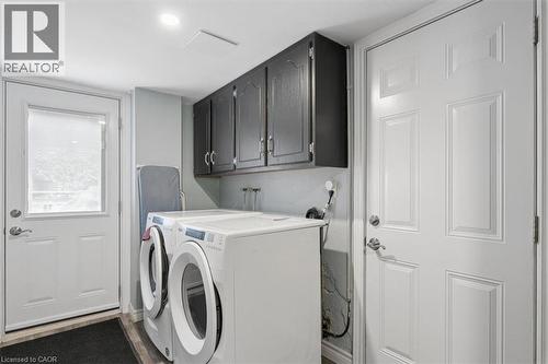 Laundry/mud room with garage and yard access - 138 Blueridge Avenue, Kitchener, ON 