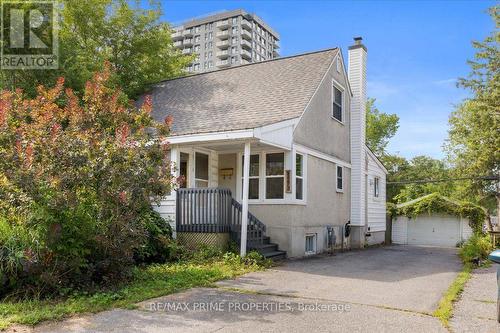 1273 THAMES STREET  Ottawa, ON K1Z 7N1
