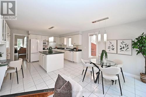 34 Captain Armstrong Lane, Markham, ON - Indoor Photo Showing Dining Room