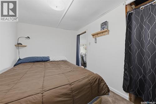 65 Pelican Drive, Pelican Pointe, SK - Indoor Photo Showing Bedroom