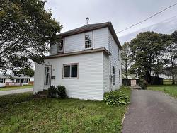 26 Fairview Avenue  Amherst, NS B4H 2Y4