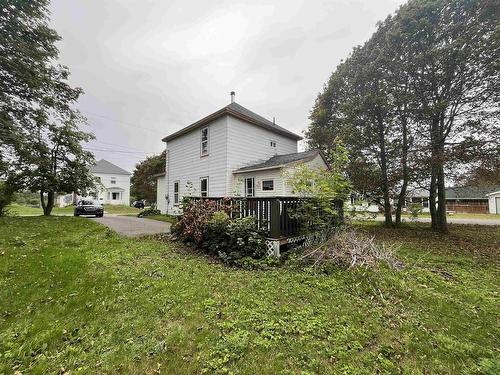 26 Fairview Avenue, Amherst, NS - Outdoor