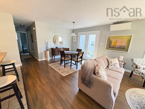 488 Glen Allan Drive, Bridgewater, NS - Indoor