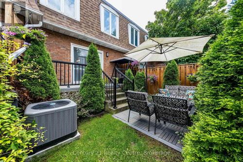1537 Westminster Place, Burlington, ON - Outdoor With Deck Patio Veranda With Exterior