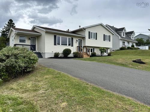 11 Heritage Drive, West River, NS 
