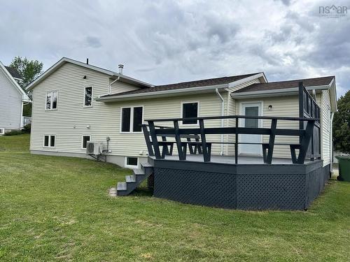 11 Heritage Drive, West River, NS 
