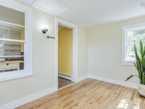 205 Highway 1, Deep Brook, NS - Indoor Photo Showing Other Room