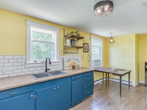 205 Highway 1, Deep Brook, NS - Indoor Photo Showing Kitchen With Double Sink