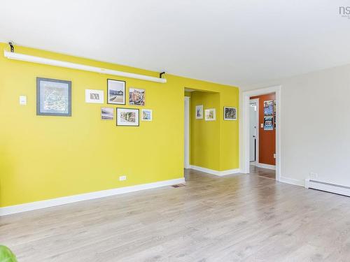 205 Highway 1, Deep Brook, NS - Indoor Photo Showing Other Room