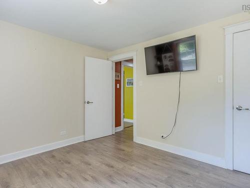 205 Highway 1, Deep Brook, NS - Indoor Photo Showing Other Room
