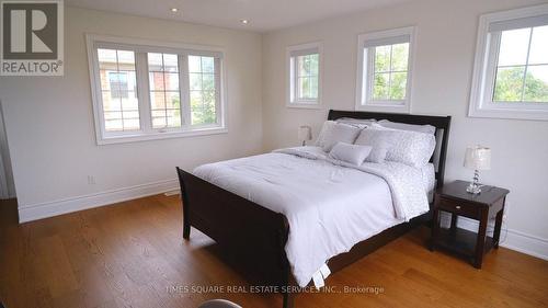 39 Gillings Street, Markham, ON - Indoor Photo Showing Bedroom