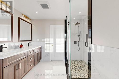 2200 Bur Oak Avenue, Markham, ON - Indoor Photo Showing Bathroom