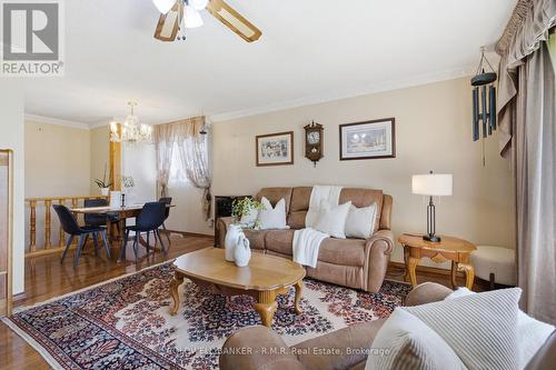 3 Coleman Crescent, Scugog, ON - Indoor Photo Showing Living Room