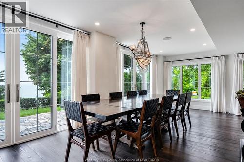 24 Bayshore, Leamington, ON - Indoor Photo Showing Dining Room