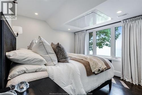 24 Bayshore, Leamington, ON - Indoor Photo Showing Bedroom