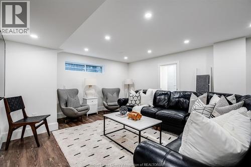 24 Bayshore, Leamington, ON - Indoor