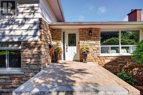 905 Garwood Avenue, Ottawa, ON - Outdoor With Deck Patio Veranda