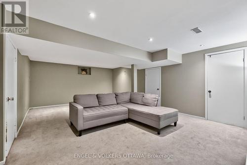 905 Garwood Avenue, Ottawa, ON - Indoor Photo Showing Other Room