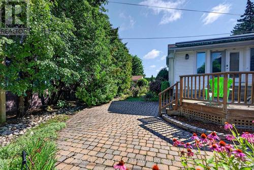 905 Garwood Avenue, Ottawa, ON - Outdoor With Deck Patio Veranda