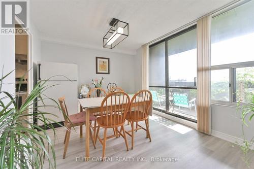 #1710 - 11 Wincott Drive, Toronto, ON - Indoor Photo Showing Dining Room