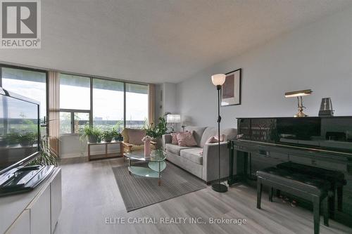 #1710 - 11 Wincott Drive, Toronto, ON - Indoor Photo Showing Living Room