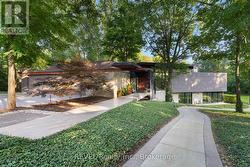 250 CANBORO ROAD  Pelham (Fonthill), ON L0S 1M0