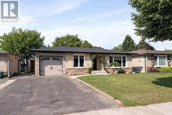 96 MACDONALD CRESCENT  Milton (Dp Dorset Park), ON L9T 2Y8