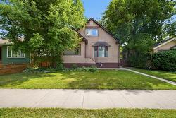20 Stranmillis Avenue  Winnipeg, MB R2M 0K1