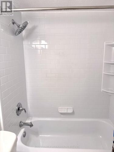 2801 - 5 Massey Square, Toronto, ON - Indoor Photo Showing Bathroom