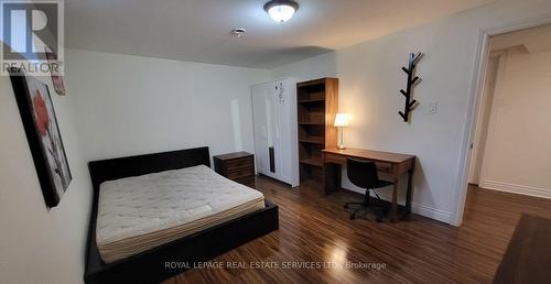 32 SHANDON DRIVE , Toronto, Ontario M1R 4M5 4