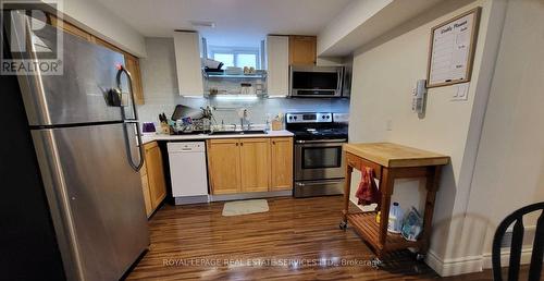 32 SHANDON DRIVE , Toronto, Ontario M1R 4M5 5