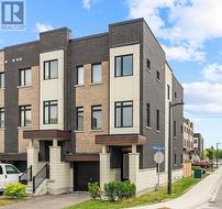 895 KICKING HORSE PATH  Oshawa, ON L1J 0B4