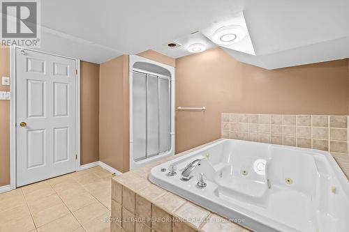 1436 Notre Dame Street, Russell, ON - Indoor Photo Showing Bathroom