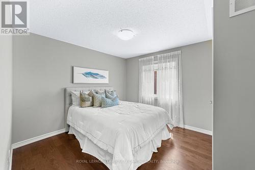 277 Chatfield Drive, Vaughan, ON - Indoor Photo Showing Bedroom