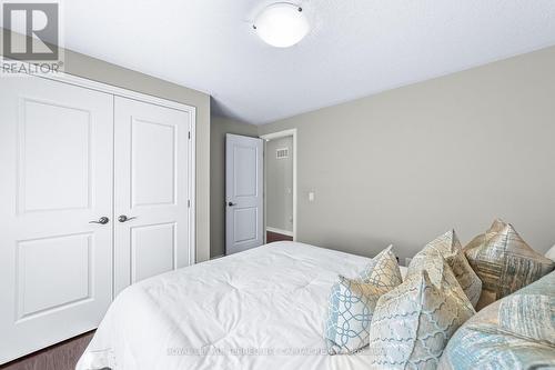 277 Chatfield Drive, Vaughan, ON - Indoor Photo Showing Bedroom