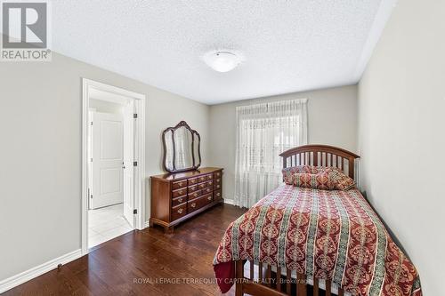 277 Chatfield Drive, Vaughan, ON - Indoor Photo Showing Bedroom