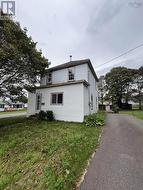 26 Fairview Avenue  Amherst, NS B4H 2Y4