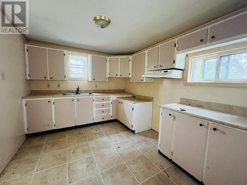 26 Fairview Avenue, Amherst, NS - Indoor Photo Showing Kitchen With Double Sink
