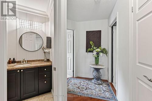 3335 Four Seasons Drive, Frontenac (Frontenac South), ON - Indoor Photo Showing Bathroom