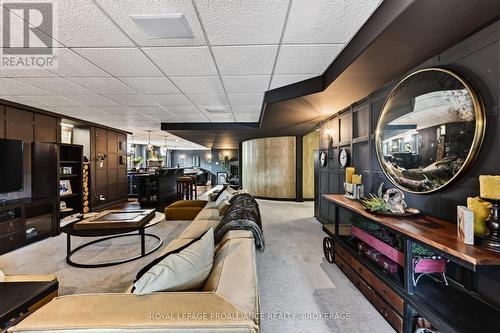 3335 Four Seasons Drive, Frontenac (Frontenac South), ON - Indoor